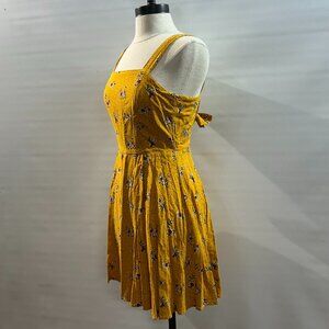 Wild Fable Floral Yellow Tie Back Dress Size Small